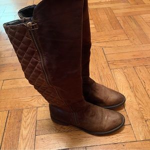 STEVE MADDEN Brown Boots Size 9